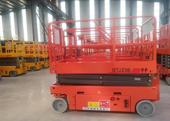 購買升降平臺的時(shí)候要如何挑選? 液壓升降平臺